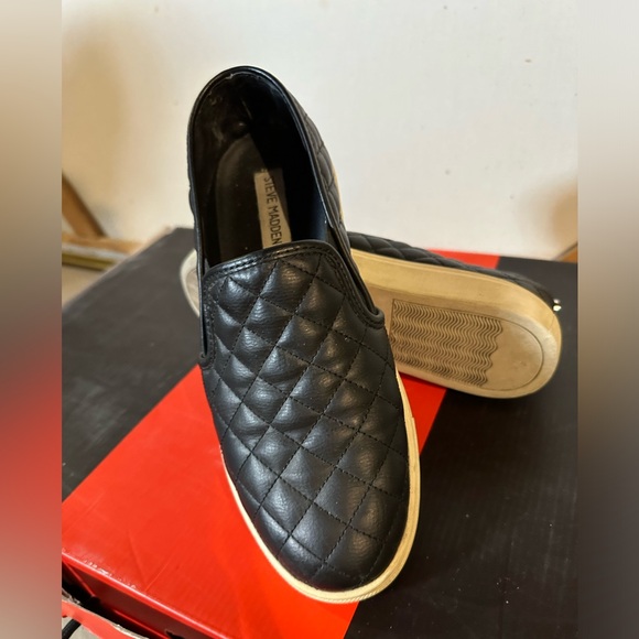 Steve Madden slip one - Picture 4 of 6